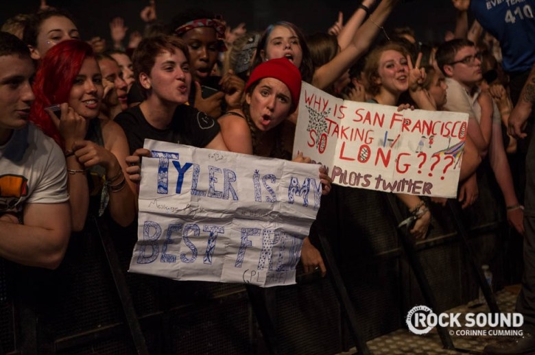 twentyonepilots_reading2016_corinnecumming01_970_645_s_c1