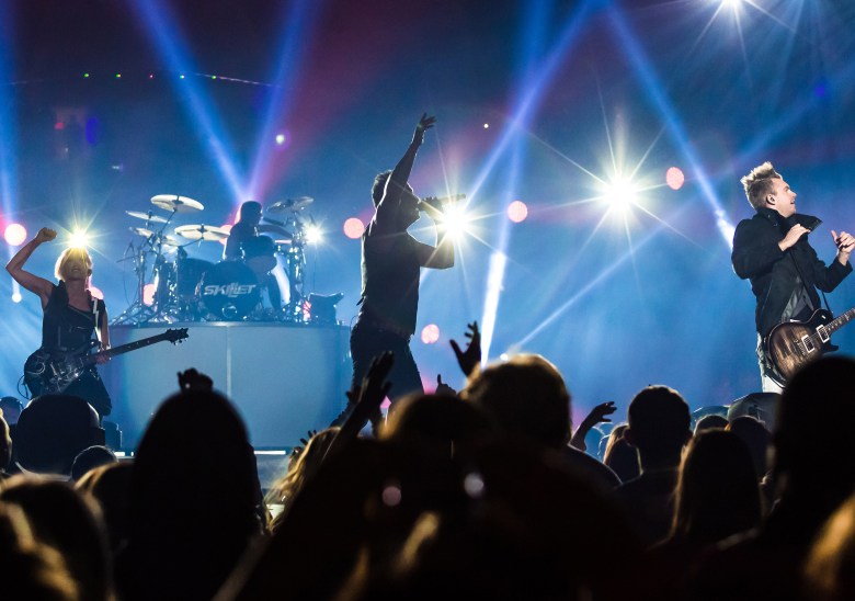 skillet_site_newsite_assets_2560_liveshot_3